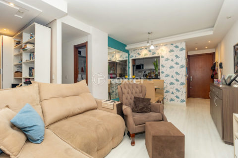 Image 4 - 1013284