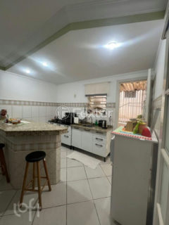 Image 6 - 1013311
