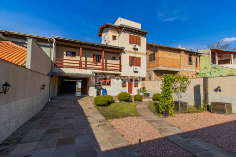 Image 40 - 1013329