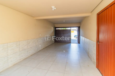 Image 47 - 1013329