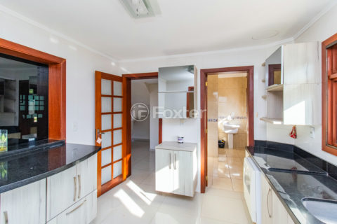 Image 34 - 1013329