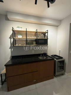 Image 1 - 1013342