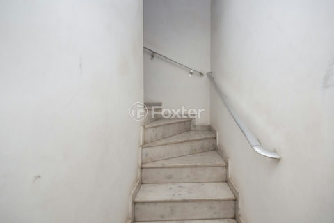 Image 31 - 1013411