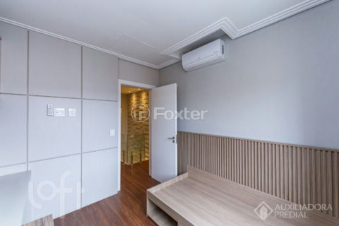 Image 35 - 1013605
