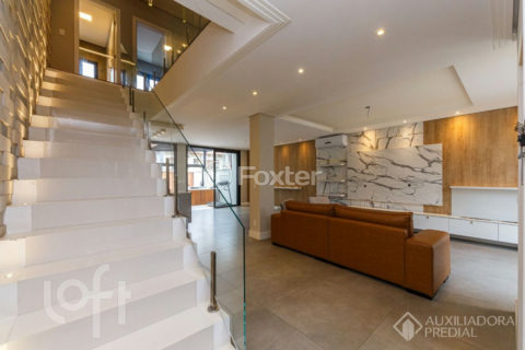 Image 22 - 1013605