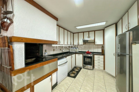Image 21 - 1013615