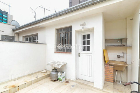 Image 22 - 1013656