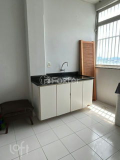 Image 2 - 1013659