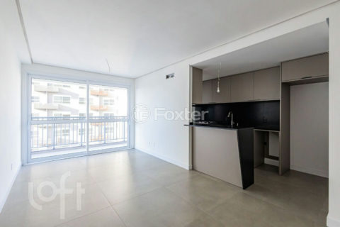 Image 35 - 1013698
