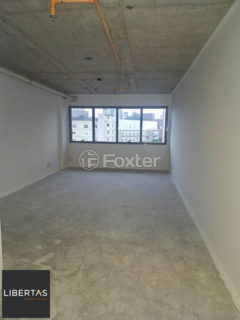Image 3 - 1013750