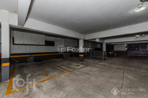 Image 49 - 1013761