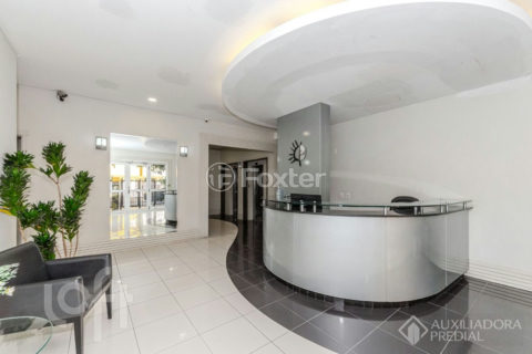Image 45 - 1013761