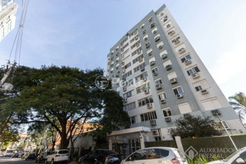 Image 32 - 1013761