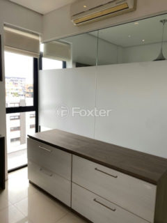 Image 21 - 1013787