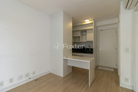 Image 2 - 1013812