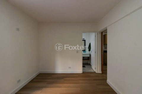 Image 10 - 1013813