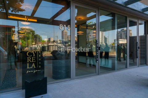 Image 21 - 1013862