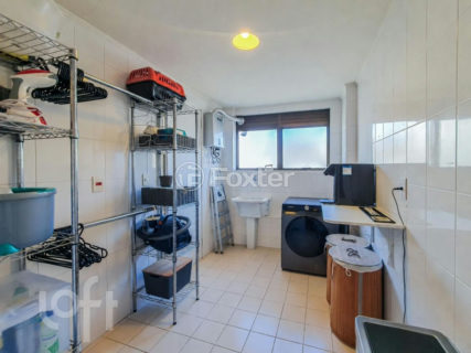 Image 30 - 1013927