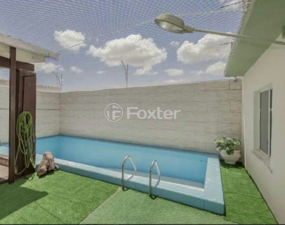 Image 4 - 1013945