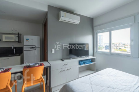 Image 7 - 1013957