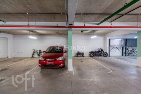 Image 40 - 1013967