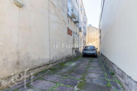 Image 17 - 1013976
