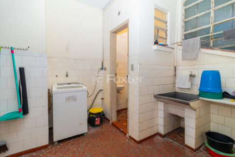 Image 31 - 1013984