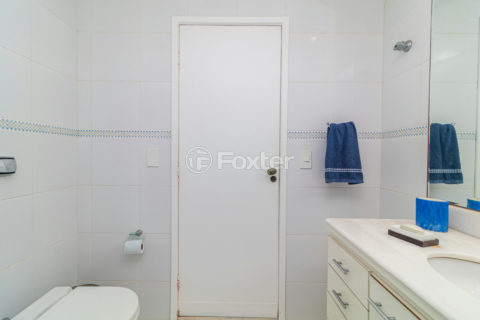Image 21 - 1014004