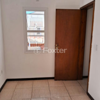 Image 20 - 1014058