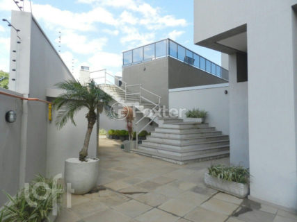 Image 22 - 1014061