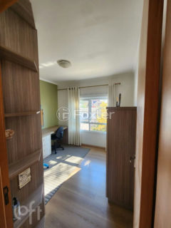 Image 15 - 1014124