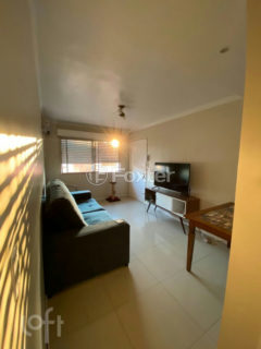 Image 37 - 1014136