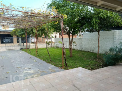 Image 3 - 1014139