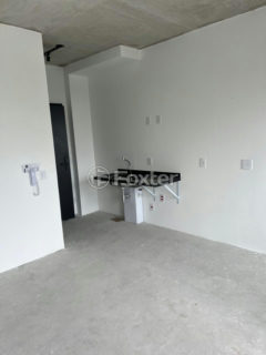 Image 2 - 1014141