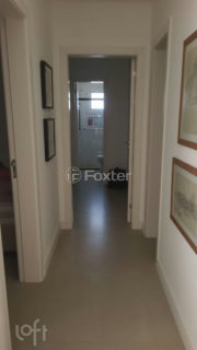 Image 2 - 1014147