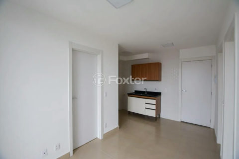 Image 2 - 1014182