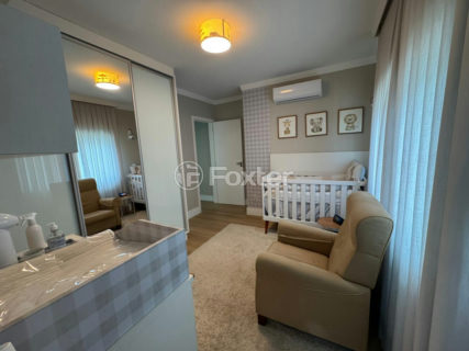 Image 33 - 1014208