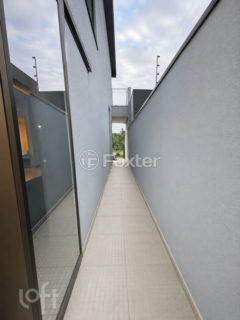 Image 33 - 1014298