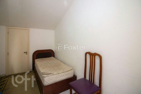 Image 33 - 1014395
