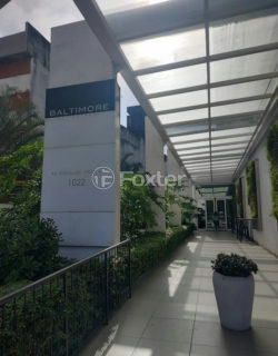 Image 6 - 1014403