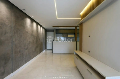 Image 4 - 1014415
