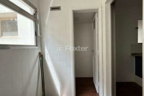 Image 6 - 1014468