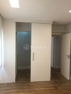 Image 7 - 1014473