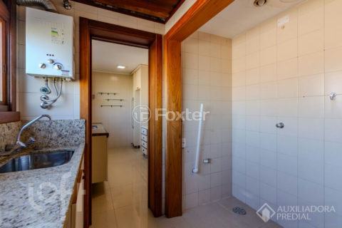 Image 14 - 1014490