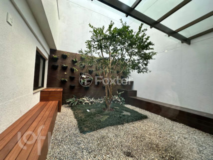 Image 42 - 1014524