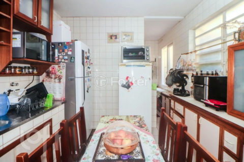 Image 3 - 1014693