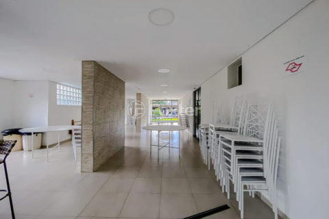 Image 22 - 1014703