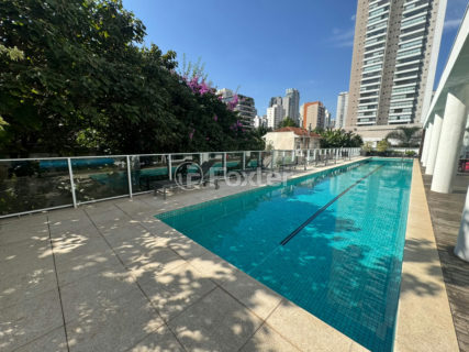 Image 65 - 1014716