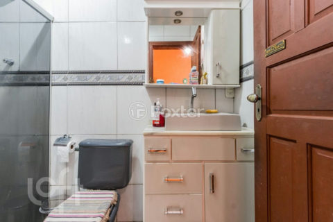 Image 8 - 1014718