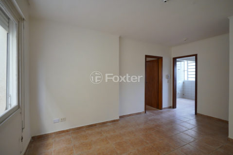 Image 2 - 1014748